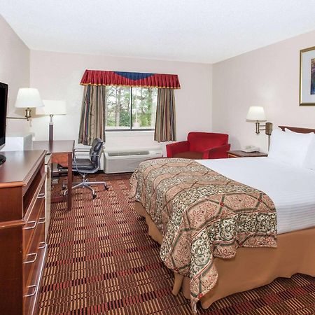 Baymont By Wyndham Smyrna Hotell Eksteriør bilde
