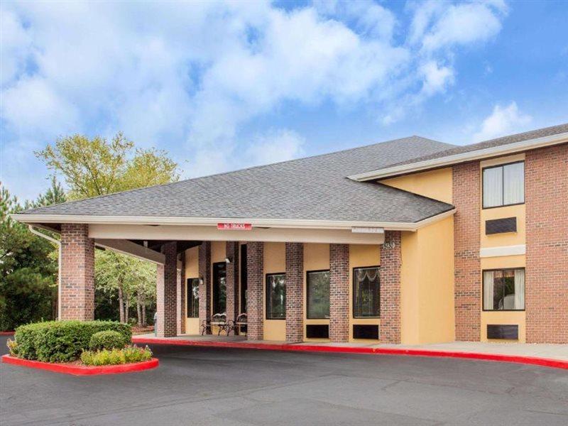 Baymont By Wyndham Smyrna Hotell Eksteriør bilde